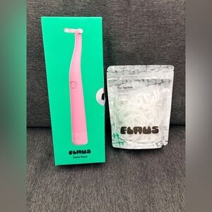 Flaus Electric Flosser in Pink with Refill Heads